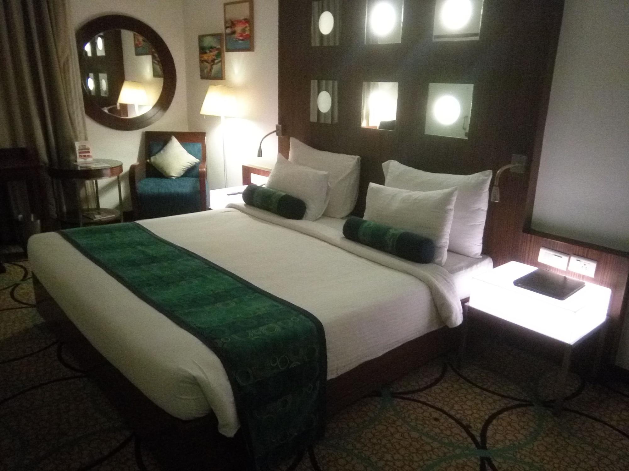 Pride Hotel, Τσενάι Εξωτερικό φωτογραφία