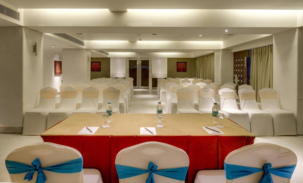 Pride Hotel, Τσενάι Εξωτερικό φωτογραφία