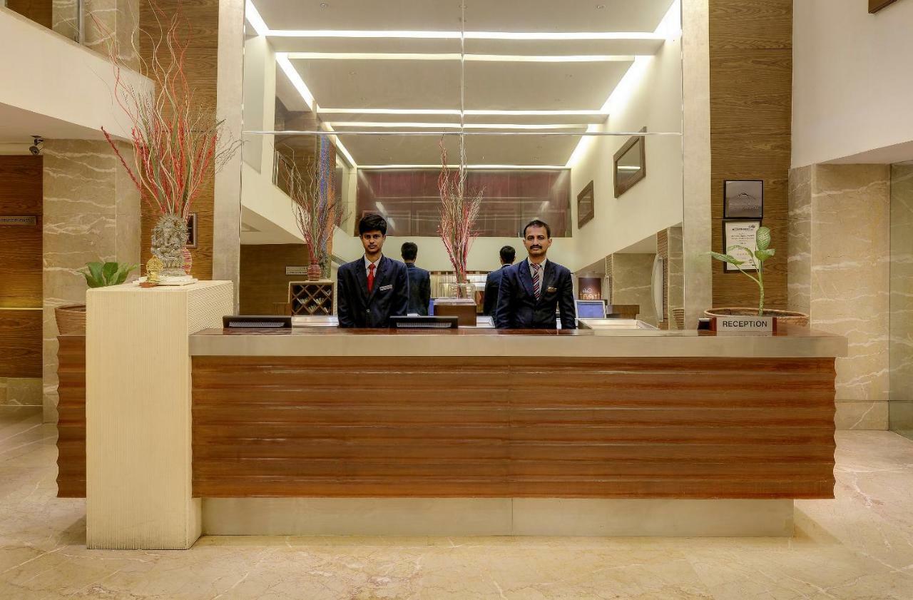 Pride Hotel, Τσενάι Εξωτερικό φωτογραφία
